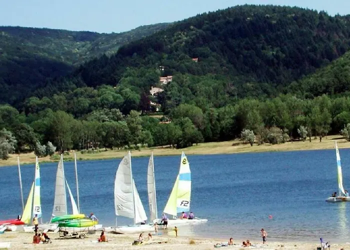 Le Moulin Du Roy 3* ريفيل