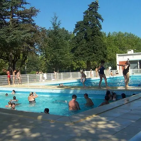 Le Moulin Du Roy Camping