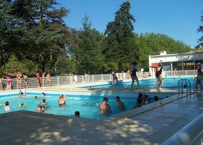 Le Moulin Du Roy 营地